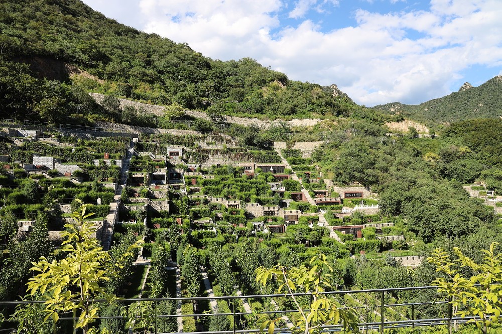九公山陵园：京郊风水胜地，生命的诗意归处