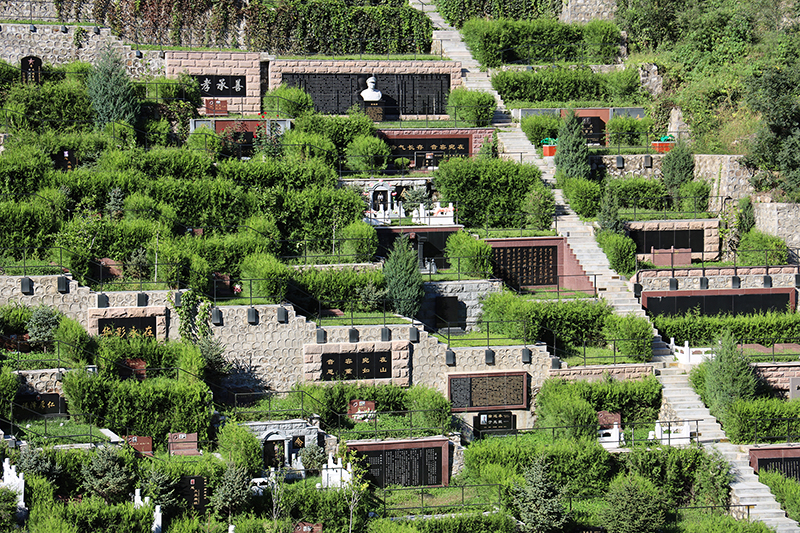 九公山长城纪念林：历史与自然交织的永恒纪念地（400 - 040 - 4090）